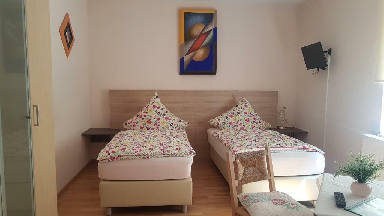 Pension Moserhaus Harburg  Pokoj fotografie